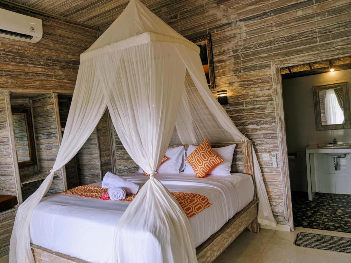 Mesari Hut Lembongan Hotel Ngoại thất bức ảnh